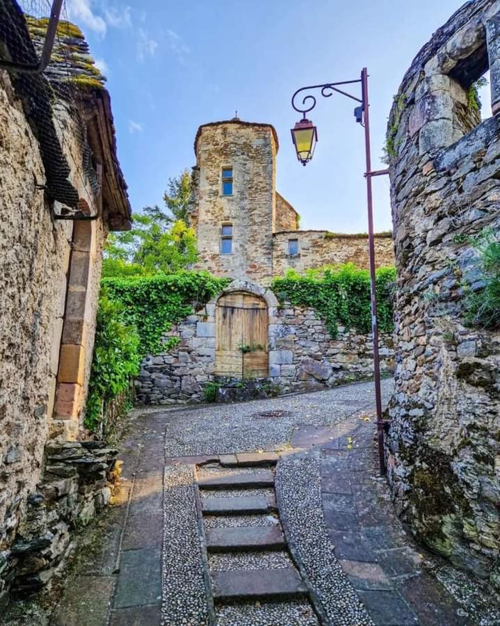 Chambre D Hotes Avec 2 Petits Dejeuners Ou Gite Najac Exteriör bild