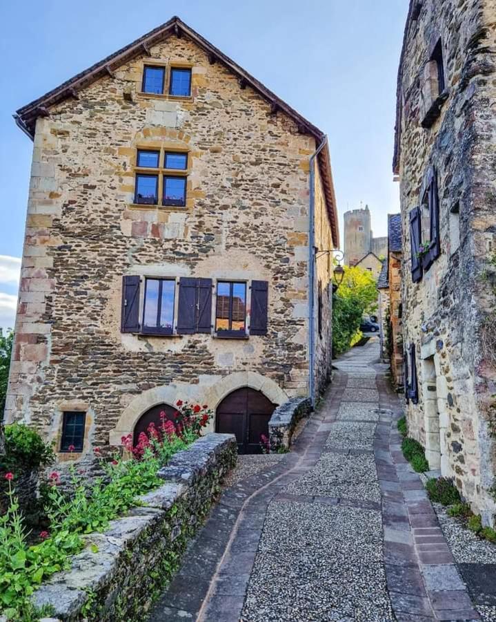 Chambre D Hotes Avec 2 Petits Dejeuners Ou Gite Najac Exteriör bild
