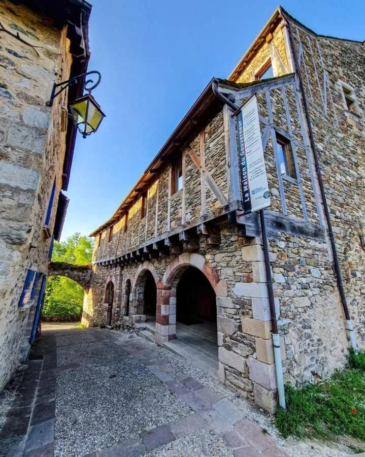 Chambre D Hotes Avec 2 Petits Dejeuners Ou Gite Najac Exteriör bild